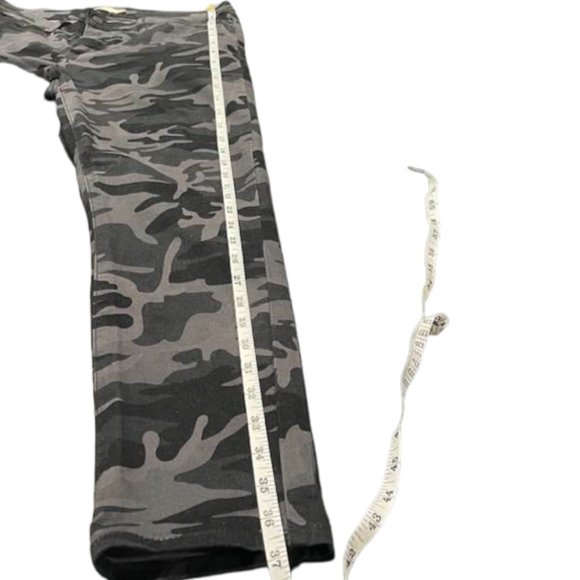 Levi Strauss 711 Original Riveted Grey Camo Jeans - Women - size W31 Petite - Picture 5 of 14